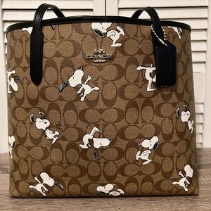 Coach Tote Bag Peanuts